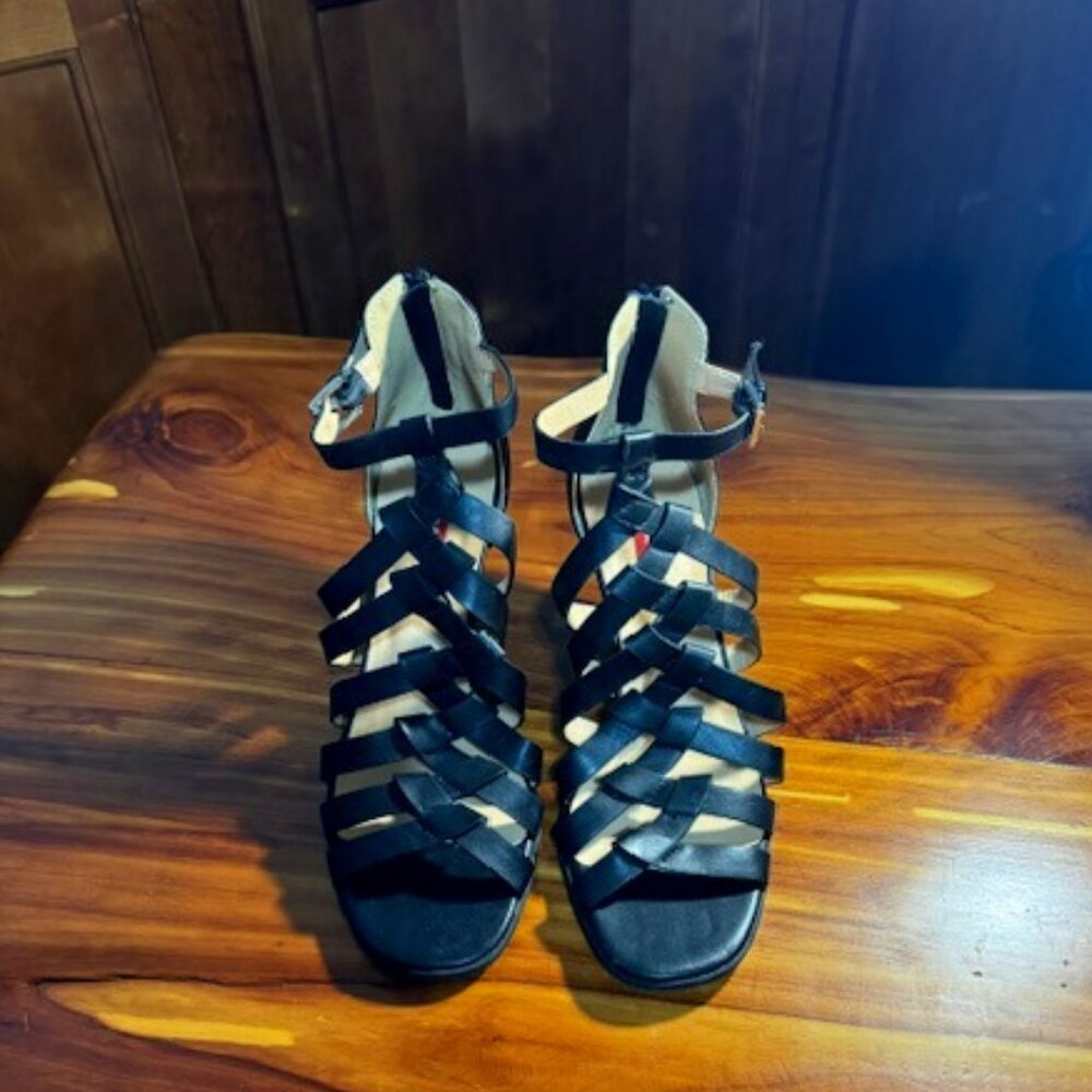 Union Bay Bailey, Black Gladiator Sandal, Size 8
